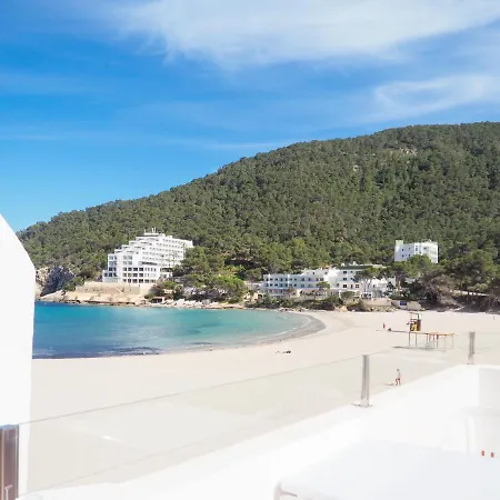 Cala Llonga
